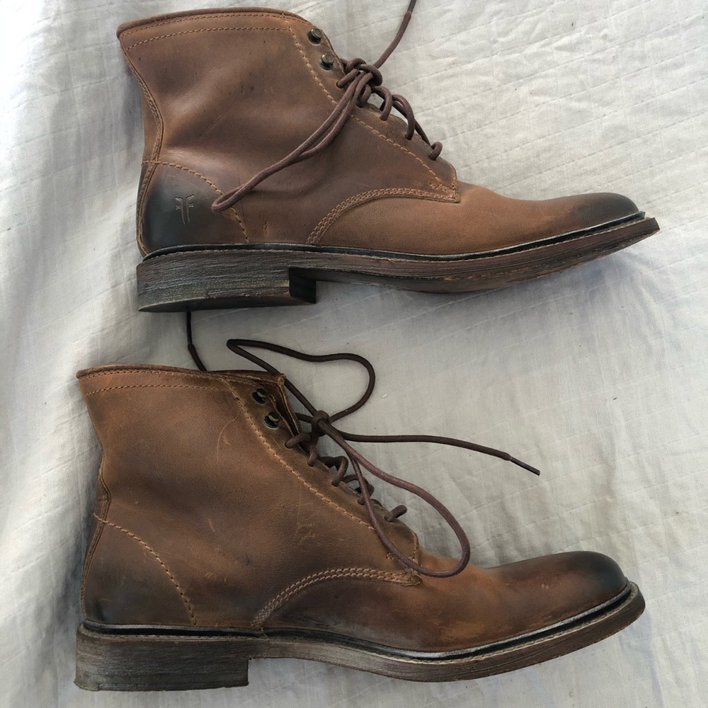 Classic Frye Boots Size 7 Cognac